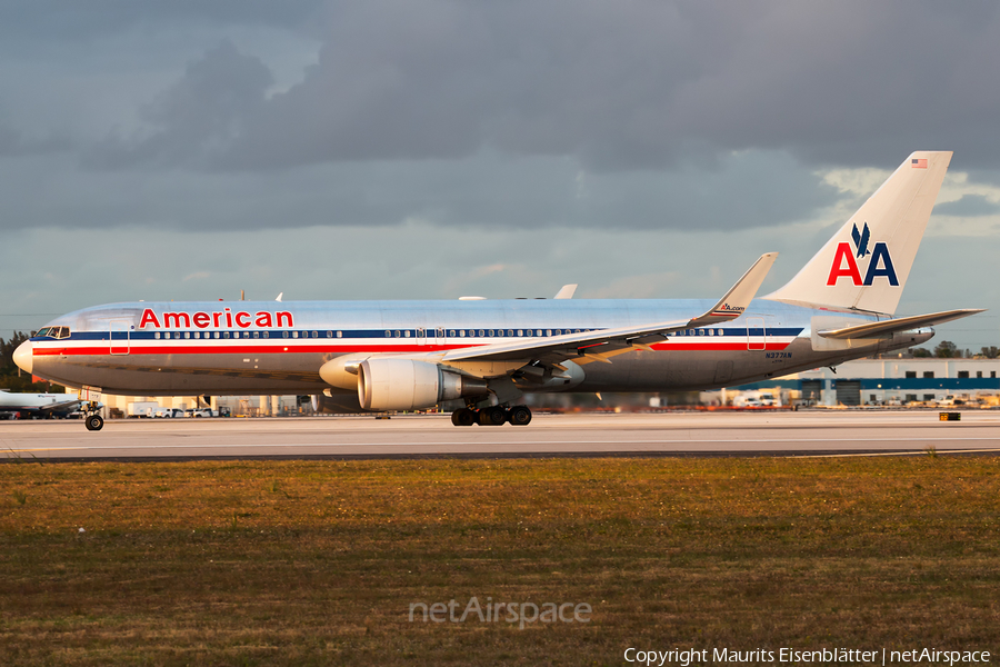 American Airlines Boeing 767-323(ER) (N377AN) | Photo 151535