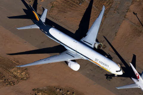 Jet Airways Boeing 777-35E(ER) (N377CL) at  Mojave Air and Space Port, United States