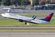 Delta Air Lines Boeing 737-832 (N377DA) at  Atlanta - Hartsfield-Jackson International, United States