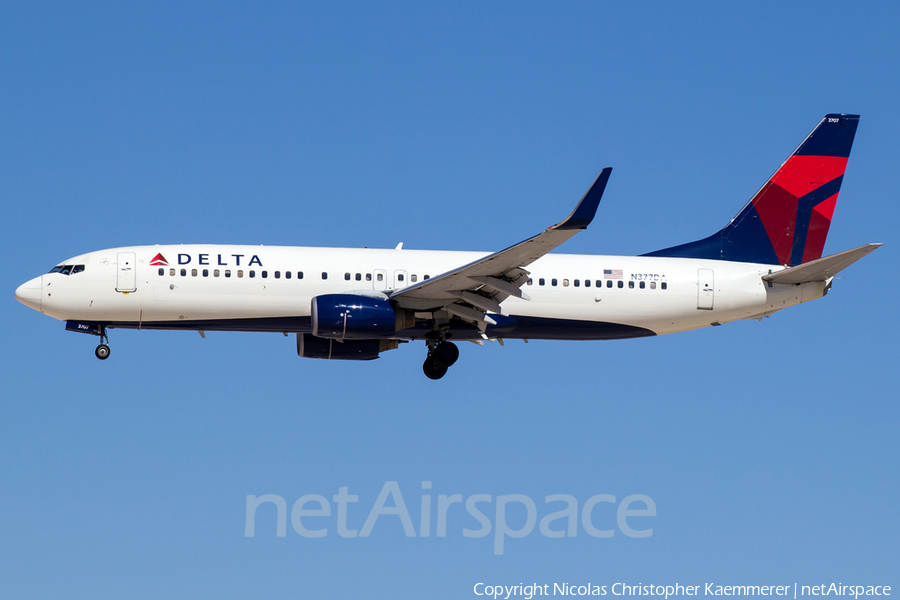 Delta Air Lines Boeing 737-832 (N377DA) | Photo 127250