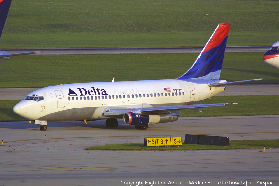 Delta Air Lines Boeing 737-247(Adv) (N377DL) | Photo 182540