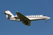 NetJets Cessna 680 Citation Sovereign (N377QS) at  Houston - Willam P. Hobby, United States