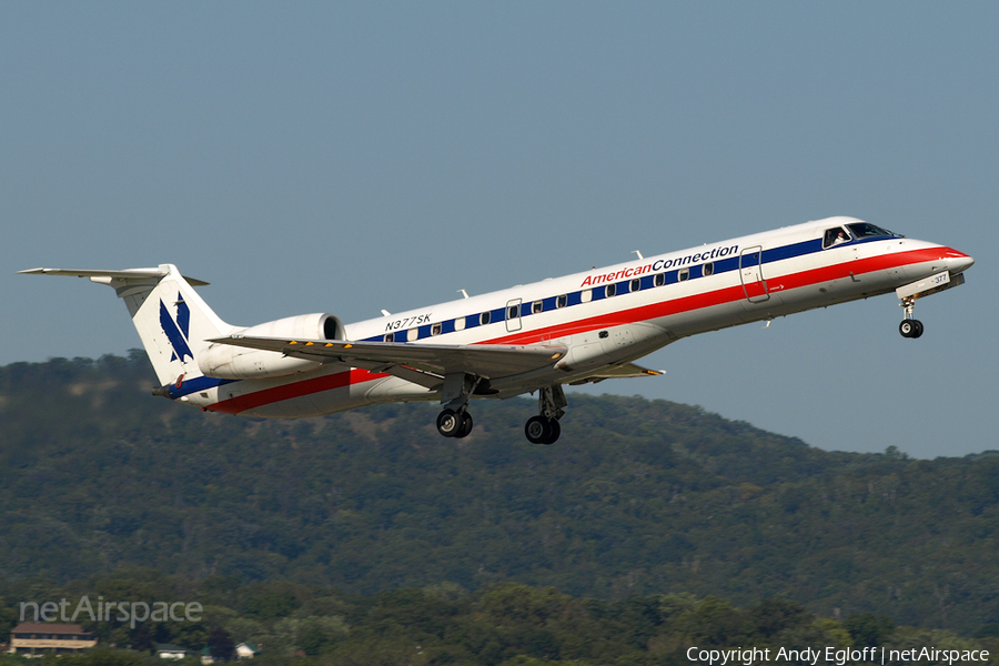 American Connection (Chautauqua Airlines) Embraer ERJ-140LR (N377SK) | Photo 189081