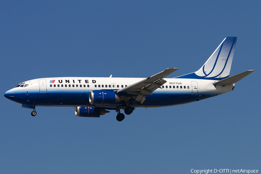 United Airlines Boeing 737-322 (N377UA) | Photo 183263