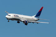 Delta Air Lines Boeing 737-832 (N378DA) at  New York - LaGuardia, United States