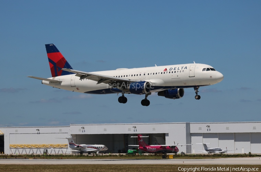 Delta Air Lines Airbus A320-212 (N378NW) | Photo 357992