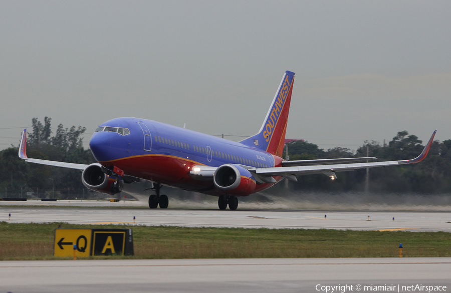 Southwest Airlines Boeing 737-3H4 (N378SW) | Photo 96117