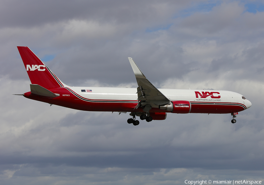 Northern Air Cargo Boeing 767-323(ER)(BDSF) (N379CX) | Photo 281121