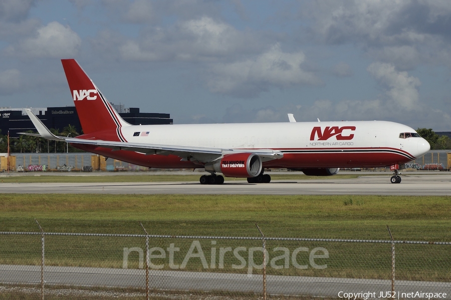 Northern Air Cargo Boeing 767-323(ER)(BDSF) (N379CX) | Photo 291853