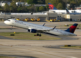 Delta Air Lines Airbus A321-211 (N379DN) at  Atlanta - Hartsfield-Jackson International, United States