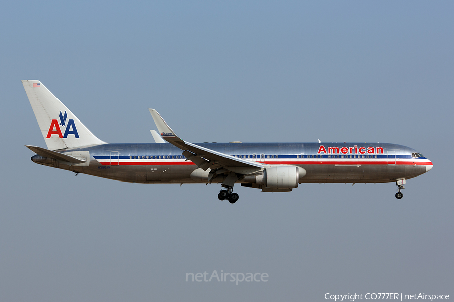 American Airlines Boeing 767-323(ER) (N380AN) | Photo 16136