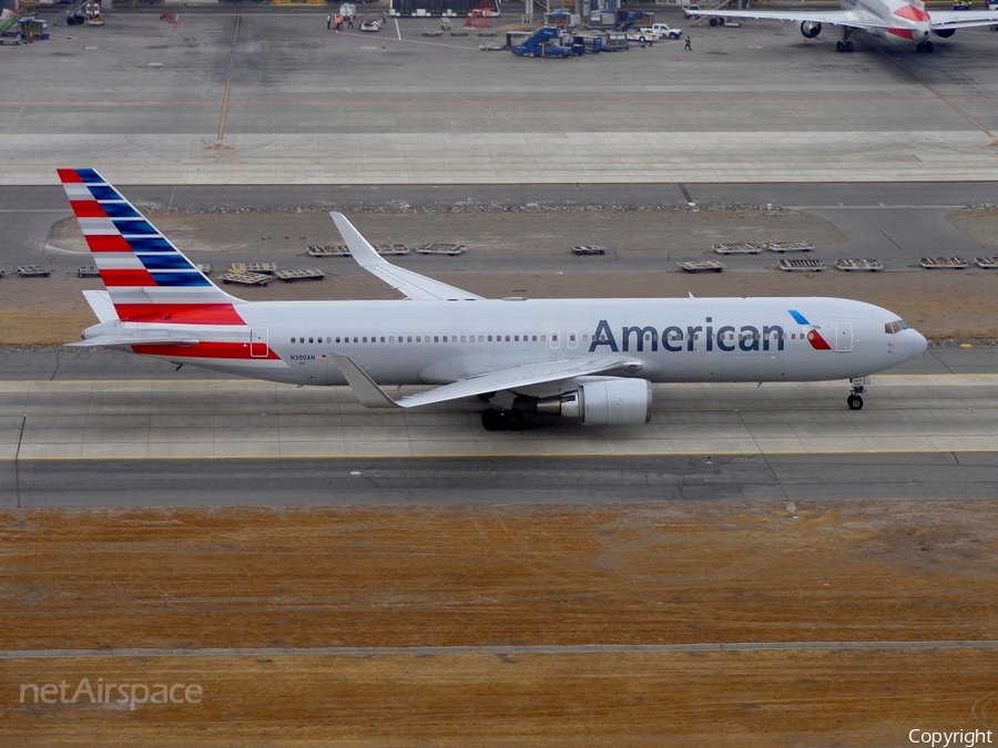 American Airlines Boeing 767-323(ER) (N380AN) | Photo 44552