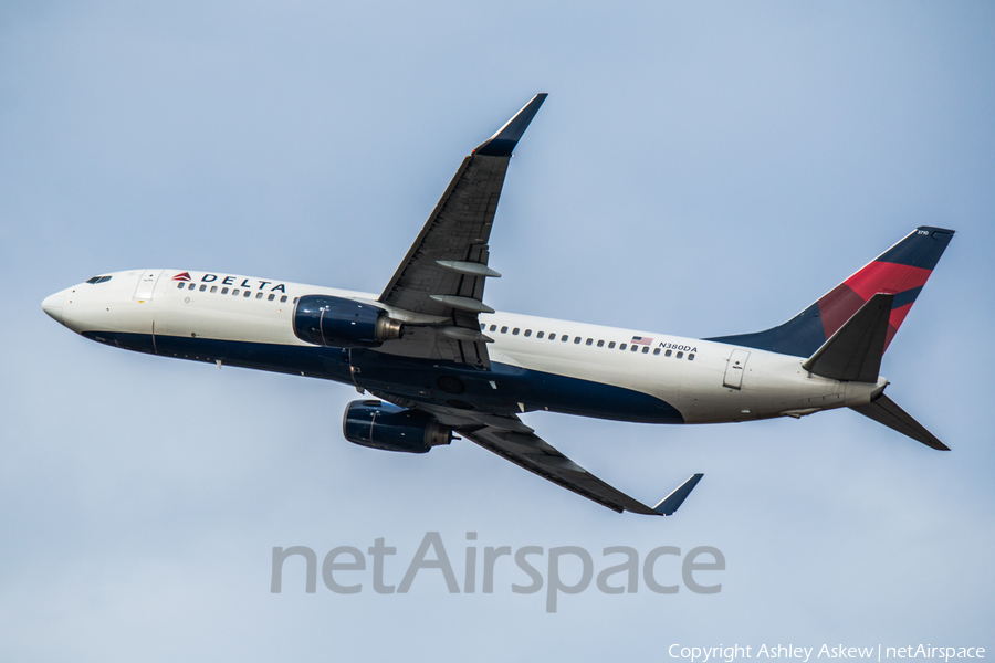 Delta Air Lines Boeing 737-832 (N380DA) | Photo 67565