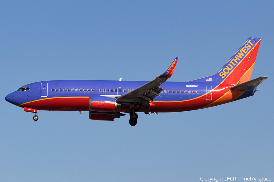 Southwest Airlines Boeing 737-3H4 (N380SW) | Photo 146045