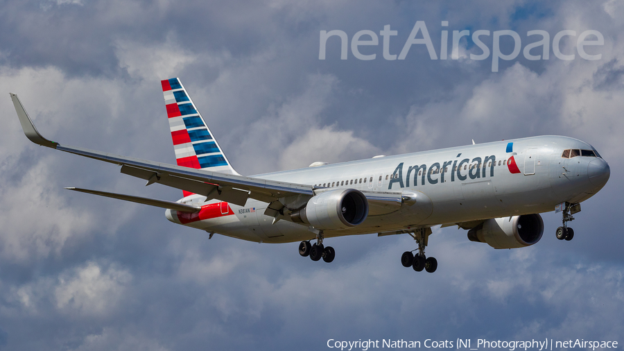 American Airlines Boeing 767-323(ER) (N381AN) | Photo 295550