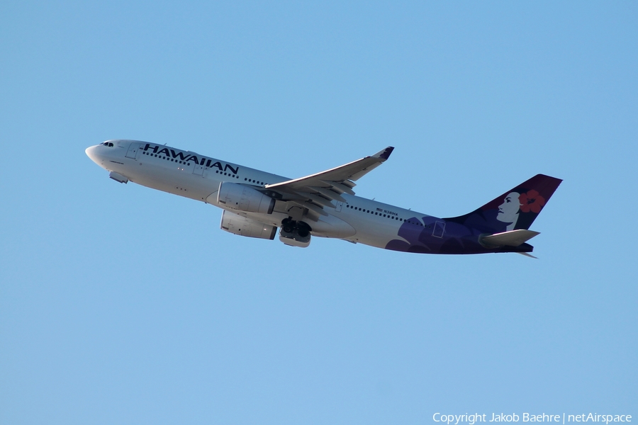 Hawaiian Airlines Airbus A330-243 (N381HA) | Photo 143626