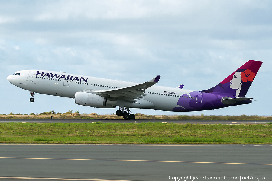 Hawaiian Airlines Airbus A330-243 (N382HA) | Photo 190397