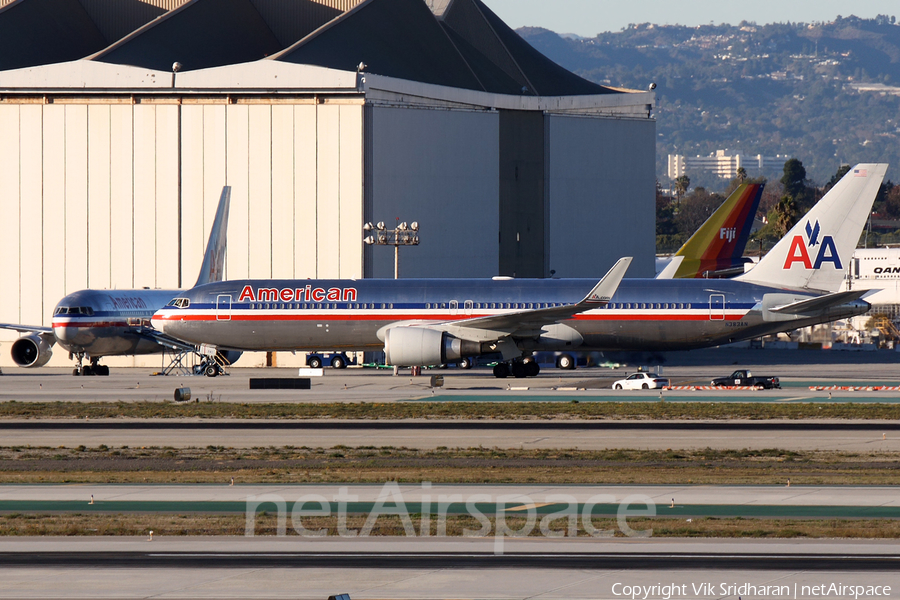 American Airlines Boeing 767-323(ER) (N383AN) | Photo 11054