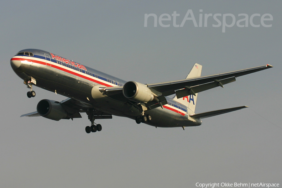 American Airlines Boeing 767-323(ER) (N383AN) | Photo 72559