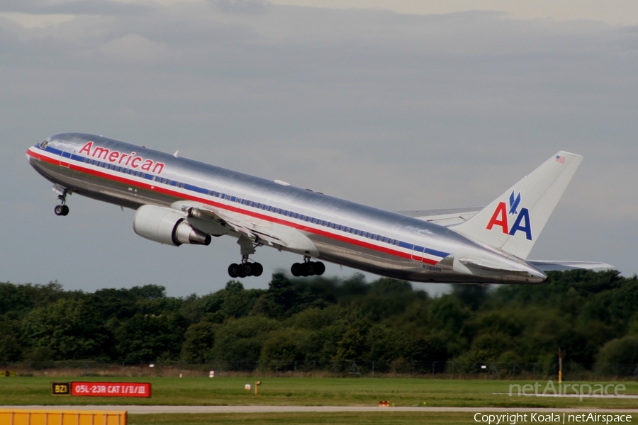 American Airlines Boeing 767-323(ER) (N383AN) | Photo 591759
