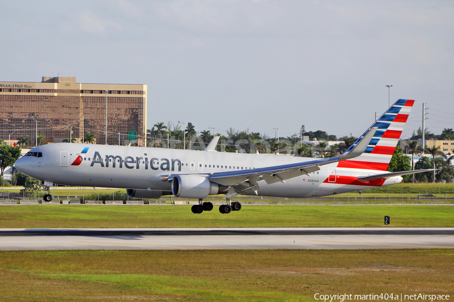 American Airlines Boeing 767-323(ER) (N383AN) | Photo 29428
