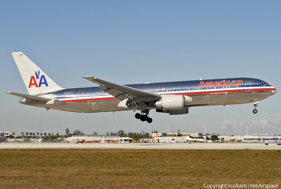 American Airlines Boeing 767-323(ER) (N383AN) | Photo 447926