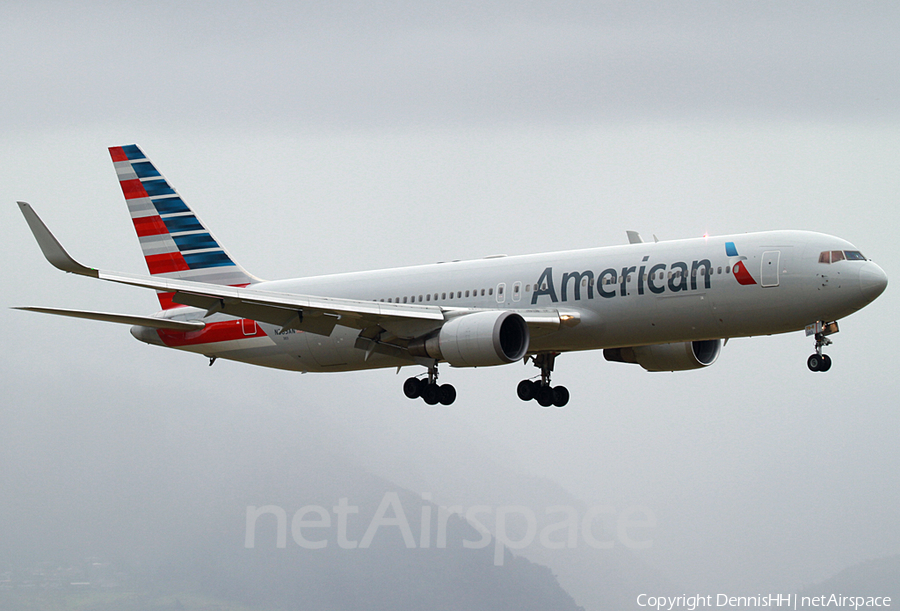 American Airlines Boeing 767-323(ER) (N383AN) | Photo 362950