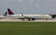 Delta Air Lines Airbus A321-211 (N383DZ) at  Ft. Lauderdale - International, United States