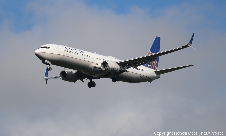 United Airlines Boeing 737-924 (N38403) | Photo 380980