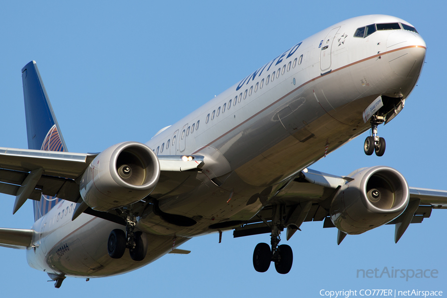 United Airlines Boeing 737-924(ER) (N38446) | Photo 47756