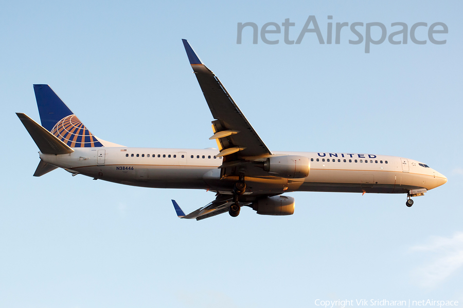 United Airlines Boeing 737-924(ER) (N38446) | Photo 24405