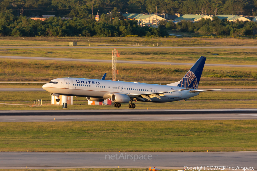 United Airlines Boeing 737-924(ER) (N38458) | Photo 289684