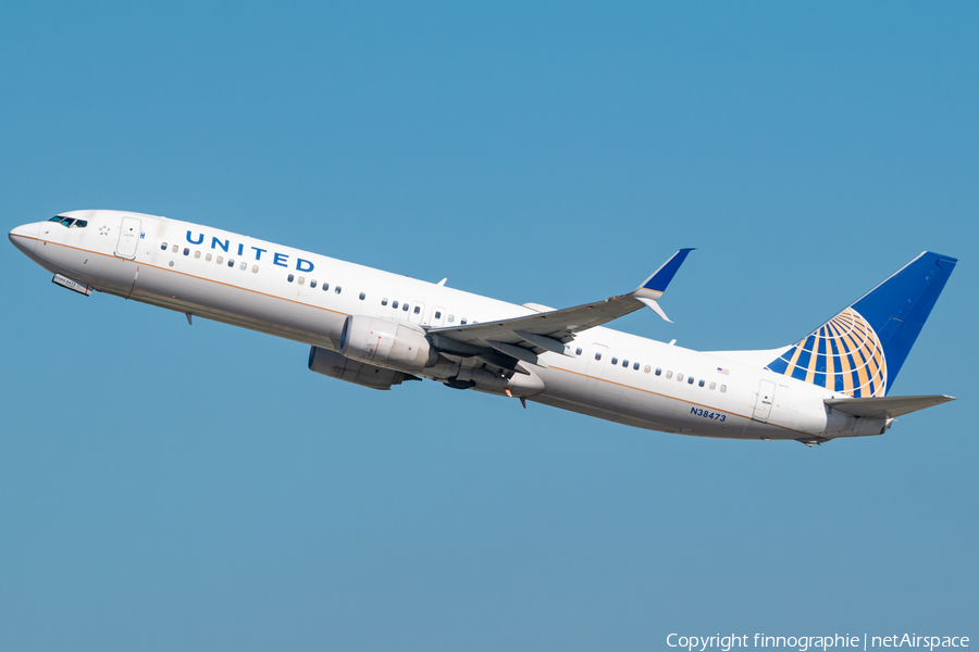 United Airlines Boeing 737-924(ER) (N38473) | Photo 598032