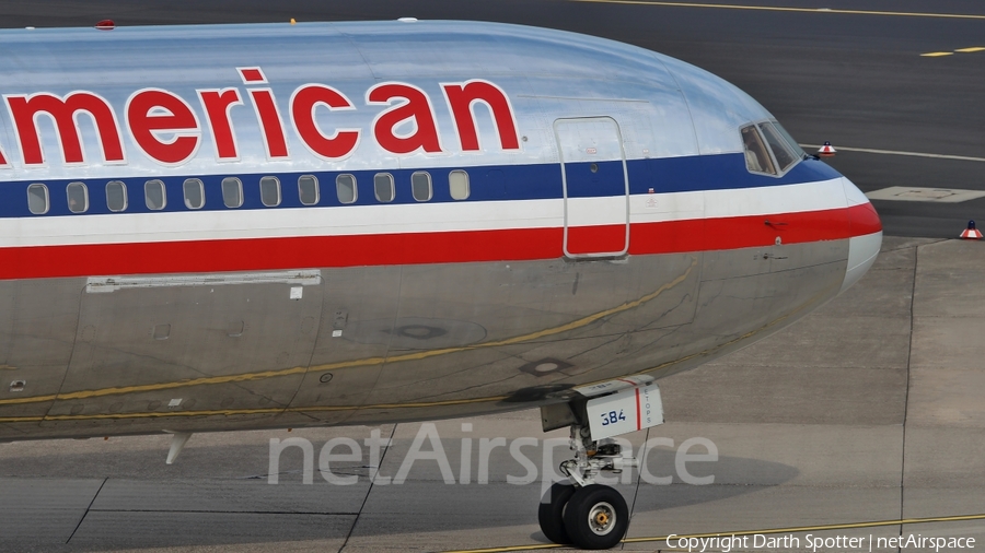 American Airlines Boeing 767-323(ER) (N384AA) | Photo 216366