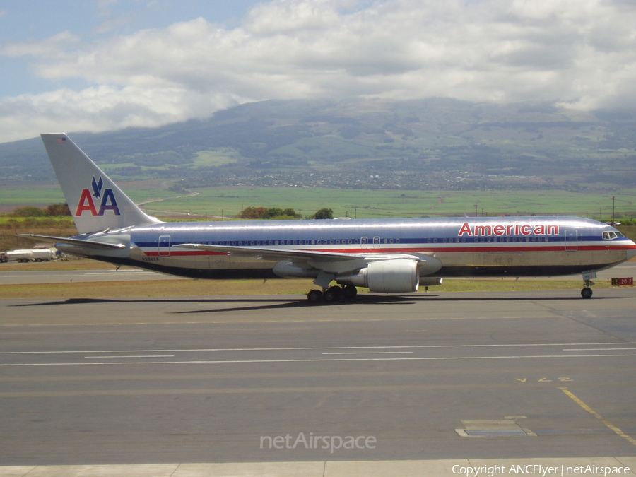 American Airlines Boeing 767-323(ER) (N384AA) | Photo 378