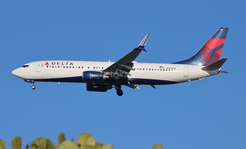 Delta Air Lines Boeing 737-832 (N384DA) at  Tampa - International, United States
