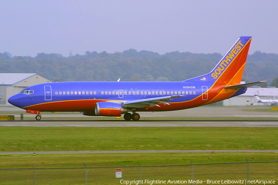 Southwest Airlines Boeing 737-3H4 (N384SW) | Photo 181224