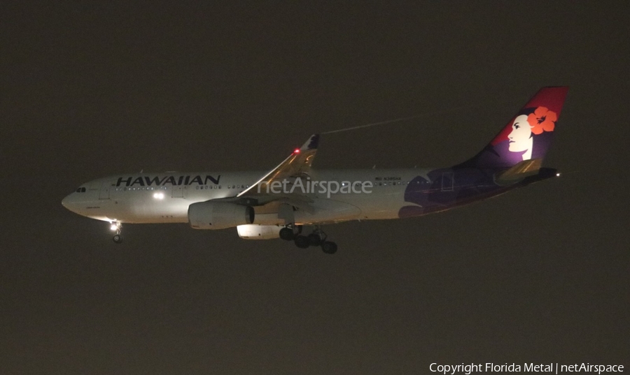 Hawaiian Airlines Airbus A330-243 (N385HA) | Photo 294044