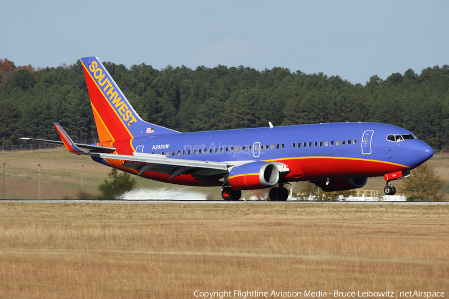 Southwest Airlines Boeing 737-3H4 (N385SW) | Photo 85857