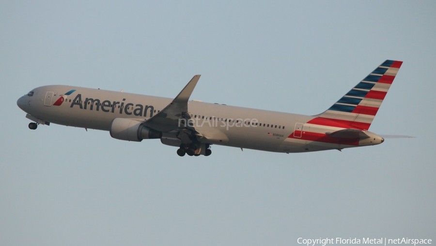 American Airlines Boeing 767-323(ER) (N386AA) | Photo 581655