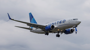 United Airlines Boeing 737-724 (N38727) at  South Bend - International, United States