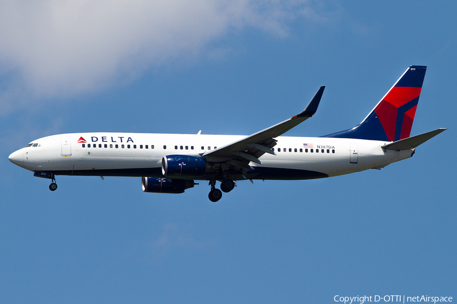 Delta Air Lines Boeing 737-832 (N387DA) | Photo 386253