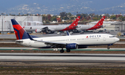 Delta Air Lines Boeing 737-832 (N387DA) at  Los Angeles - International, United States