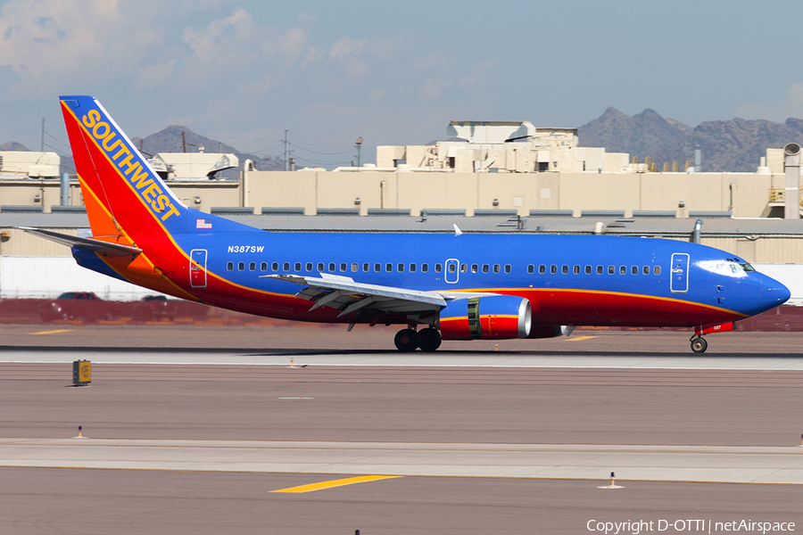 Southwest Airlines Boeing 737-3H4 (N387SW) | Photo 189153
