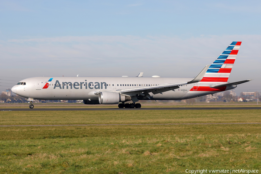 American Airlines Boeing 767-323(ER) (N388AA) | Photo 424306