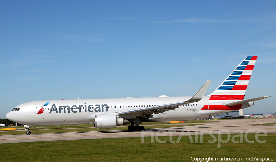 American Airlines Boeing 767-323(ER) (N388AA) | Photo 348805