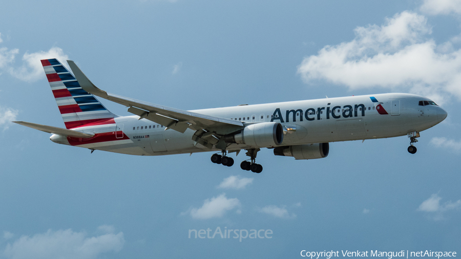 American Airlines Boeing 767-323(ER) (N388AA) | Photo 135207