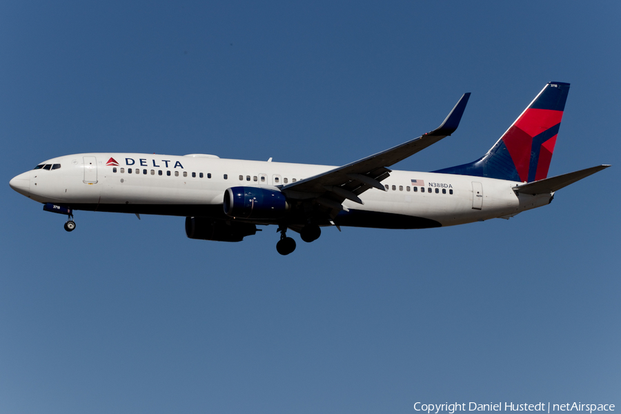 Delta Air Lines Boeing 737-832 (N388DA) | Photo 446086