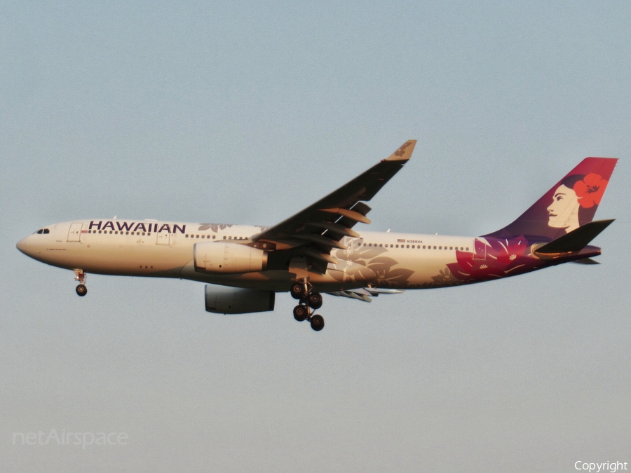 Hawaiian Airlines Airbus A330-243 (N388HA) | Photo 529853