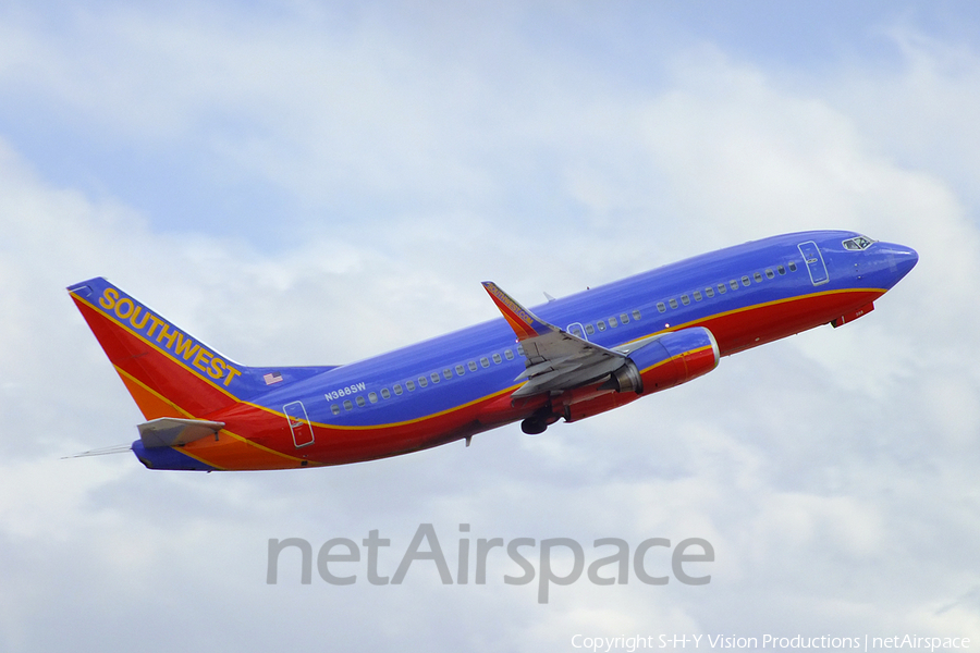 Southwest Airlines Boeing 737-3H4 (N388SW) | Photo 24157
